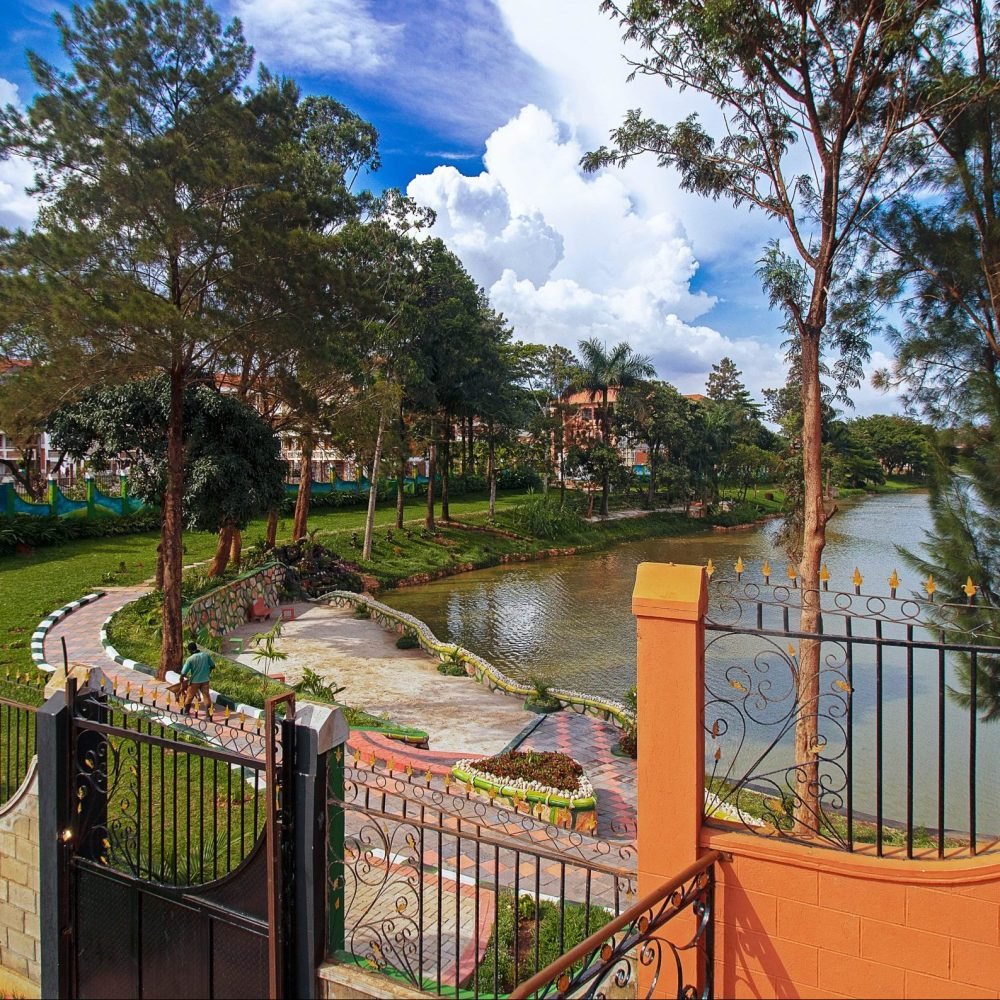 IMG_4431-min-scaled-e1633697368545